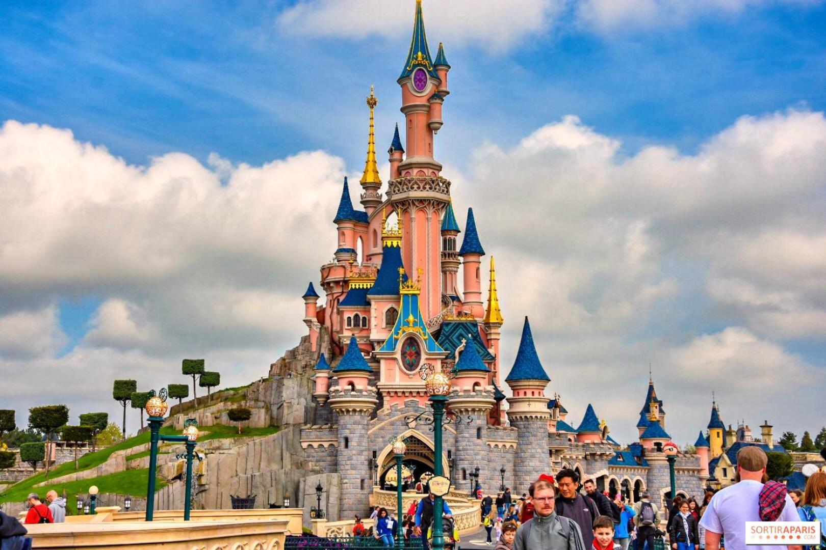 Family's House - Proche De La Vallee Village Et Disneyland Paris ,2 Parkings Serris