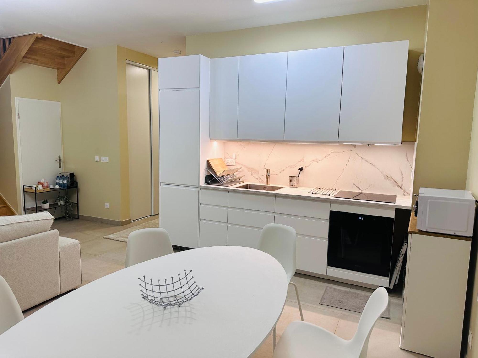 Family's House - Proche De La Vallee Village Et Disneyland Paris ,2 Parkings * Serris